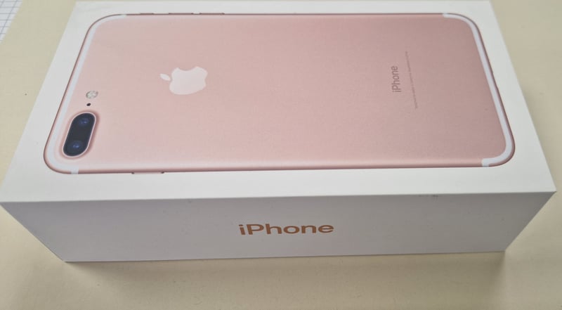 Empty original box for Iphone 7 Plus - 32Go rose gold