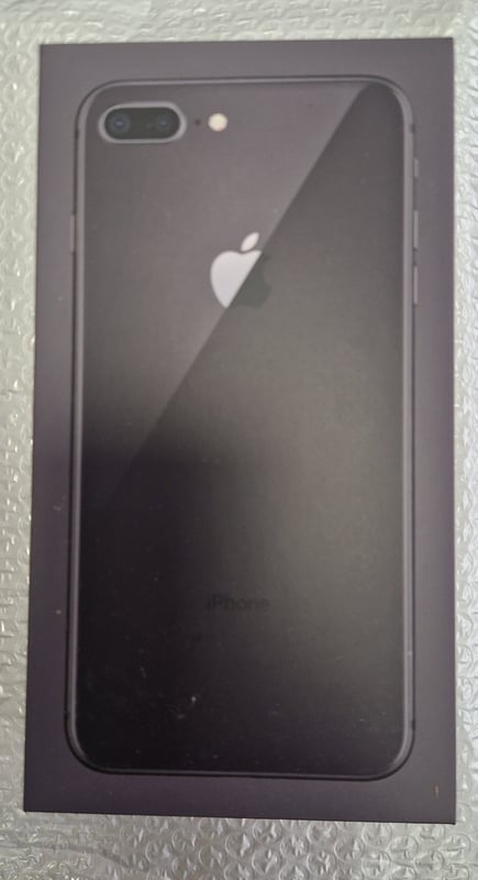 Empty original box for Iphone 8 Plus 64Go space grey
