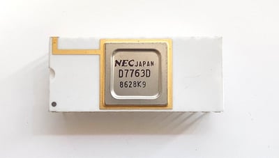 UPD7763D - CERAMIC MICROCONTROLLER, DIP28 ( D7763D )