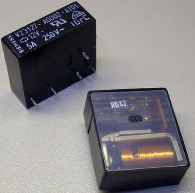 V23127-A0002-A101 - RELAIS 12V/320 OHM