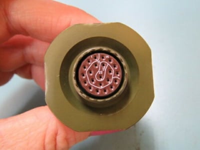 LJT07RT13-35P014 - CONNECTEUR NORME 38999 ( HE30807T1335PN7M )