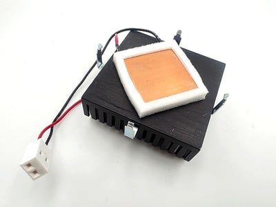 Peltier Element 33.4W 3.9A 30x30 mm with heat sink