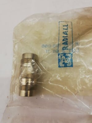 R616705000 - RACCORD RF FEMELLE FEMELLE R616705